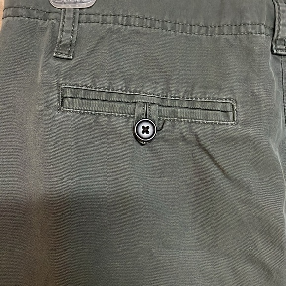 Lands’ End Canvas 1963 size 0 gray pleated mid-rise straight legged chino pants - Picture 9 of 12